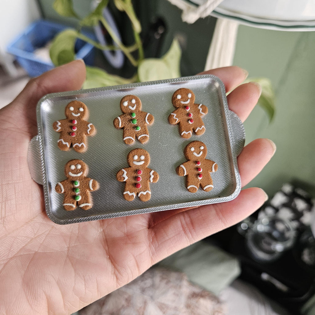 Gingerbread Cookie Pan Magnet – Mini Holiday Fridge Magnet, Christmas Baking Décor, Baker Gift